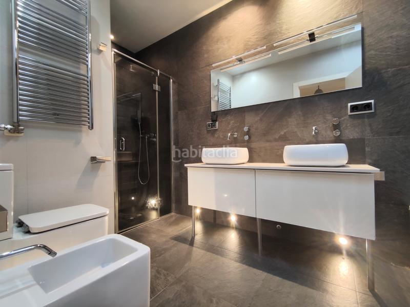 Foto ec72fe81-44fe-4be4-bff5-30a9084a3068. Penthouse with heating parking in La Nova Esquerra de l´Eixample Barcelona