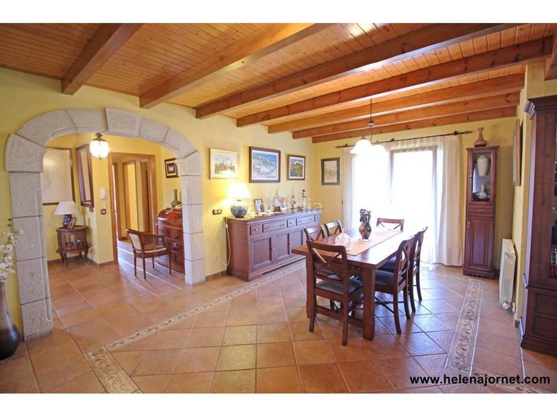 Foto 5778af24-3629-4419-880c-d62d0b518f05. Casa  aislada con piscina en Cabanyes-Mas Ambrós-Mas Pallí Calonge