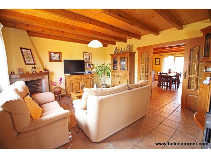 Foto c489a547-7051-4c2f-b143-0cf7b5680acb. Casa  aislada con piscina en Cabanyes-Mas Ambrós-Mas Pallí Calonge