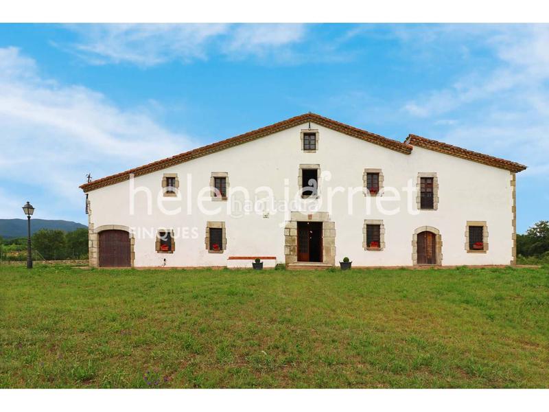 Foto 4d608dbe-9984-4d4b-82f2-243b08c959de. Masia amb aparcament a Niàgara Parc -Àgora Parc Tordera