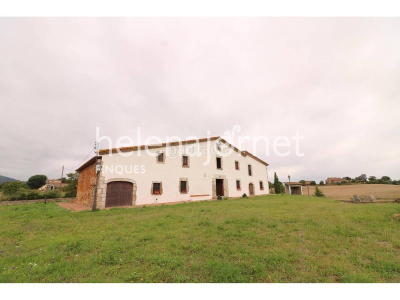 Foto b31392c5-b414-4057-9410-bf8bed9fd26a. Masia amb aparcament a Niàgara Parc -Àgora Parc Tordera