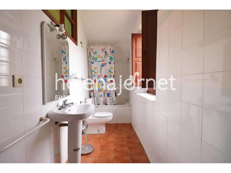 Foto bd3de166-be78-4e90-8839-280f8e13f2c2. Masia amb aparcament a Niàgara Parc -Àgora Parc Tordera