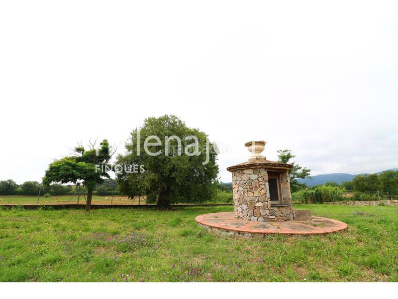 Foto f2ac7132-2e7a-4c76-825d-865292275b12. Masia amb aparcament a Niàgara Parc -Àgora Parc Tordera
