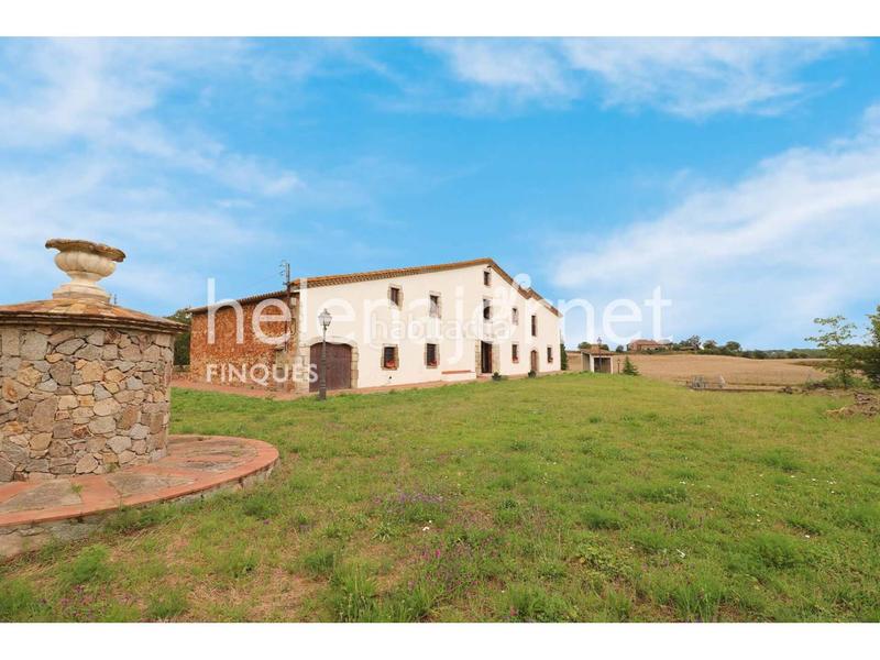 Foto fb565e6a-3936-47a3-b208-978b65c7e026. Masia amb aparcament a Niàgara Parc -Àgora Parc Tordera