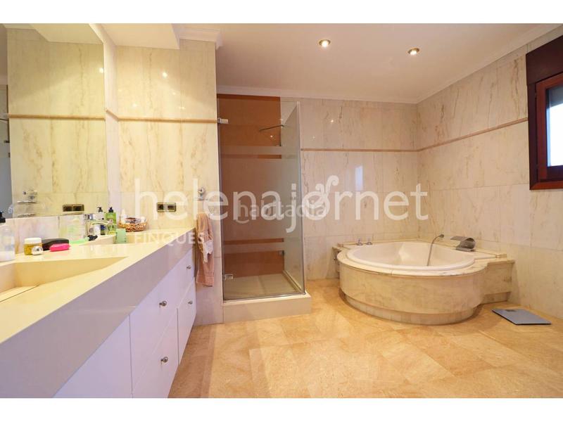 Foto 546a2af2-0945-4a0d-9410-eb9aaa2e2ae5. Maison avec chauffage parking piscine dans Sils