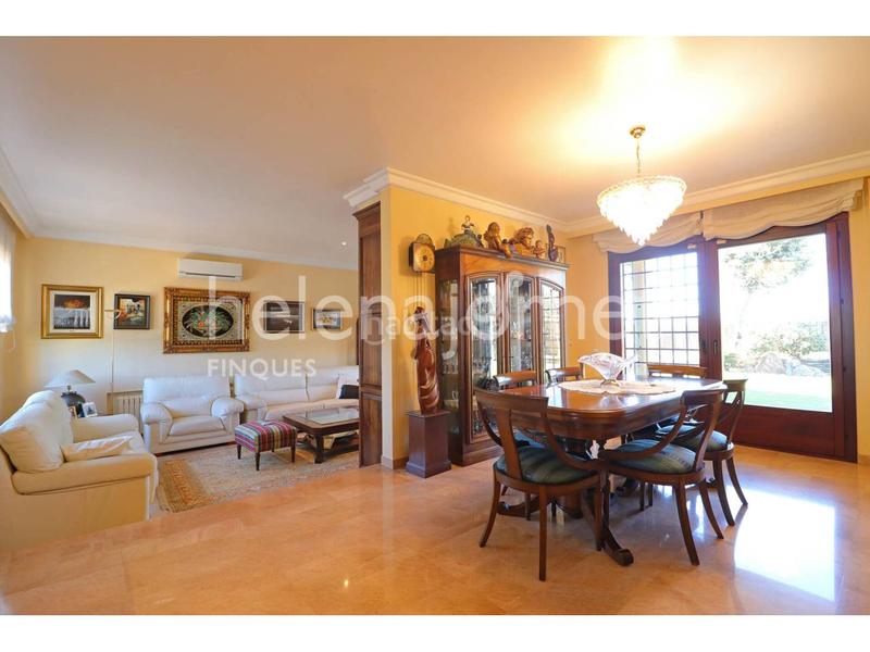 Foto 6994c116-0b4f-47cd-a2bc-57c6b13881b9. Maison avec chauffage parking piscine dans Sils