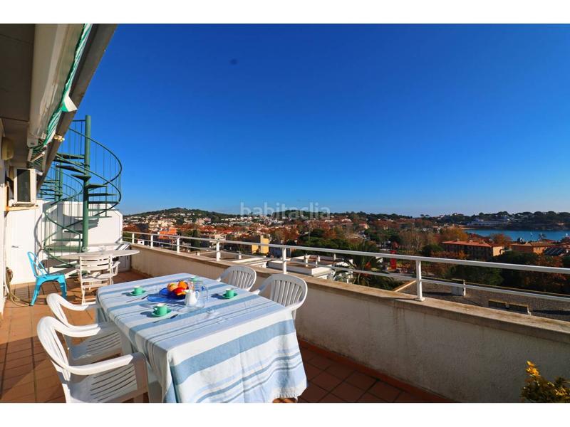 Foto 7a04d806-3f01-4120-8918-f30285d49f11. Piso fantástico ático con vistas al mar y dos terrazas en sagaró en Sant Feliu de Guíxols