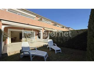 Location Maison  Calle east grinstead. Exclusiva casa adosada en alquiler anual en sagaró, a solo 400 m