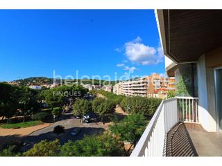 Pis  Guíxols. Piso en el paseo de st feliu de guíxols