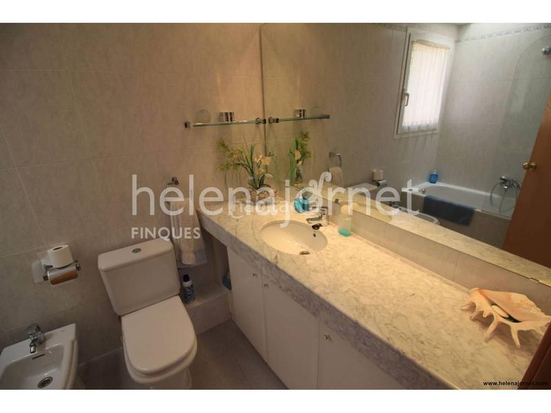 Foto f35404cb-a2a2-4f36-9cc0-602674780696. Location maison avec chauffage parking dans Sant Pol Sant Feliu de Guíxols