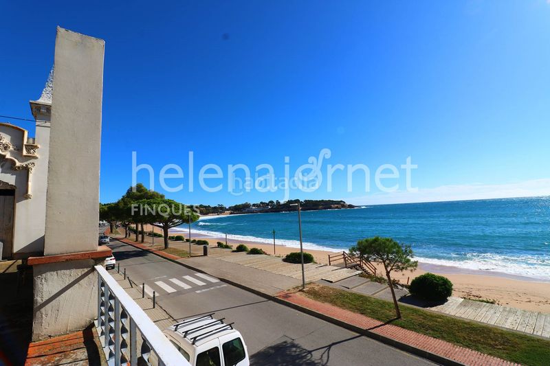 Foto a04ca2fc-c192-4a95-95c6-3c9d389b02e5. Edifici a Sant Pol Sant Feliu de Guíxols