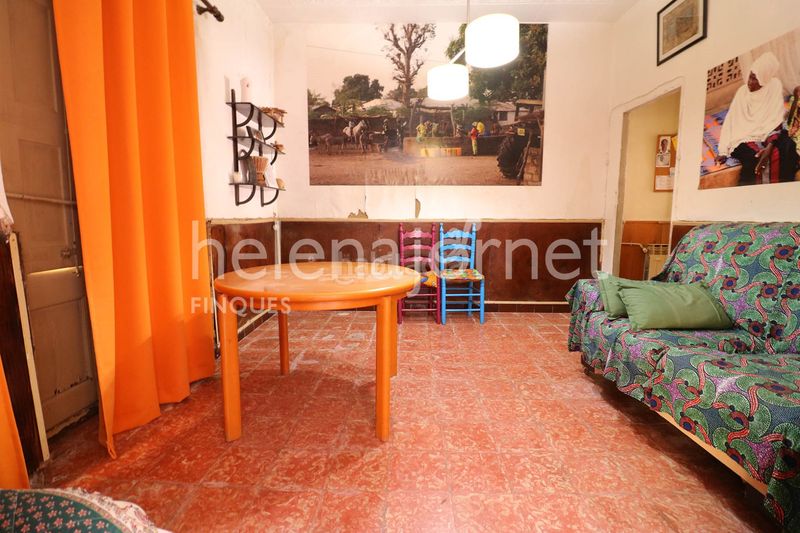 Foto d7548394-1b0a-4b75-839b-53a3a1773812. Casa aparellada a Llagostera