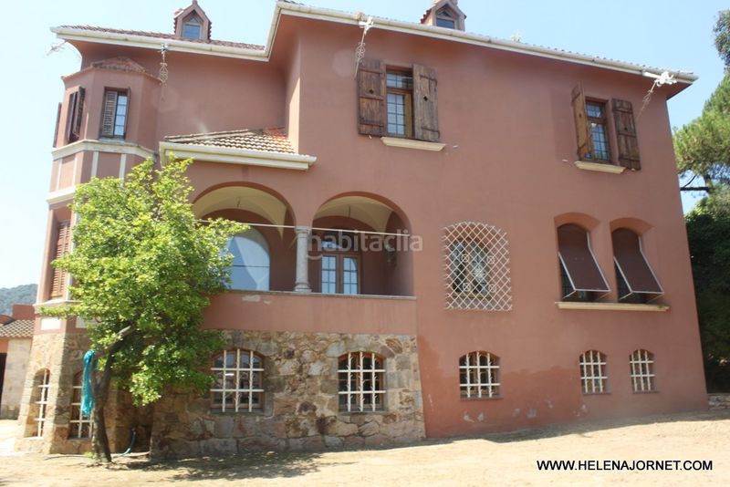 Foto 28d32eb3-825d-44bb-a2ba-488ac3ce9f2d. Casa en Eixample Sant Feliu de Guíxols