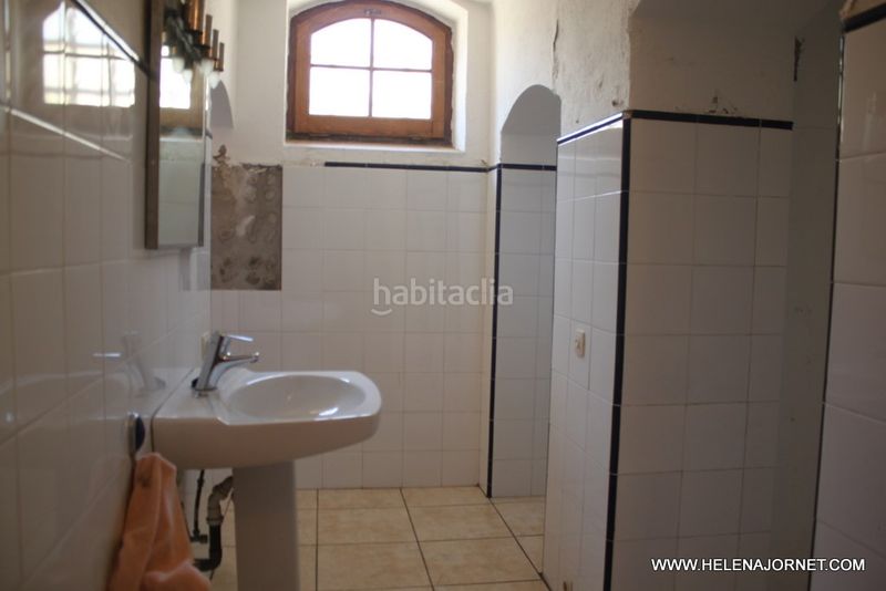 Foto 95eaddff-d336-4718-9bbf-0b29cd44ef52. Casa en Eixample Sant Feliu de Guíxols