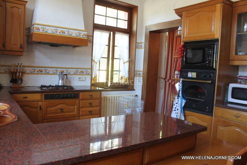 Foto b045f64e-13b2-4881-8418-5587e378cef4. Casa en Eixample Sant Feliu de Guíxols