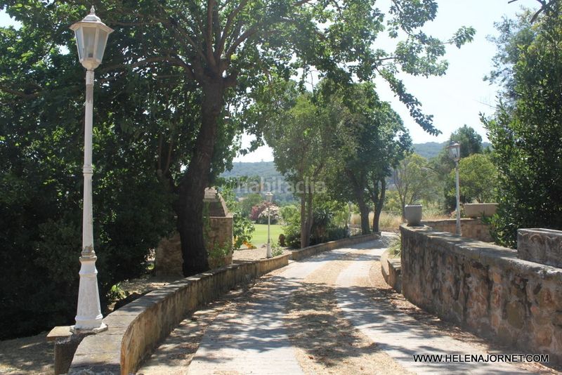 Foto bcdd58e9-9384-4269-993d-a0db1a67167a. Casa en Eixample Sant Feliu de Guíxols