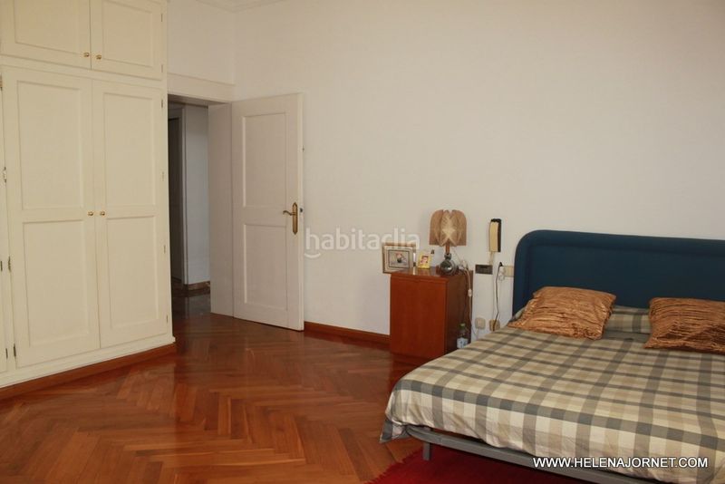 Foto c6eee2a6-f61c-4ef2-bc8e-8ce9dbbfba93. Casa en Eixample Sant Feliu de Guíxols