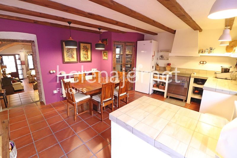 Foto 015ee4a8-9de1-4853-a7bf-70221af1e5ea. Casa adossada amb calefacció a Poble Calonge