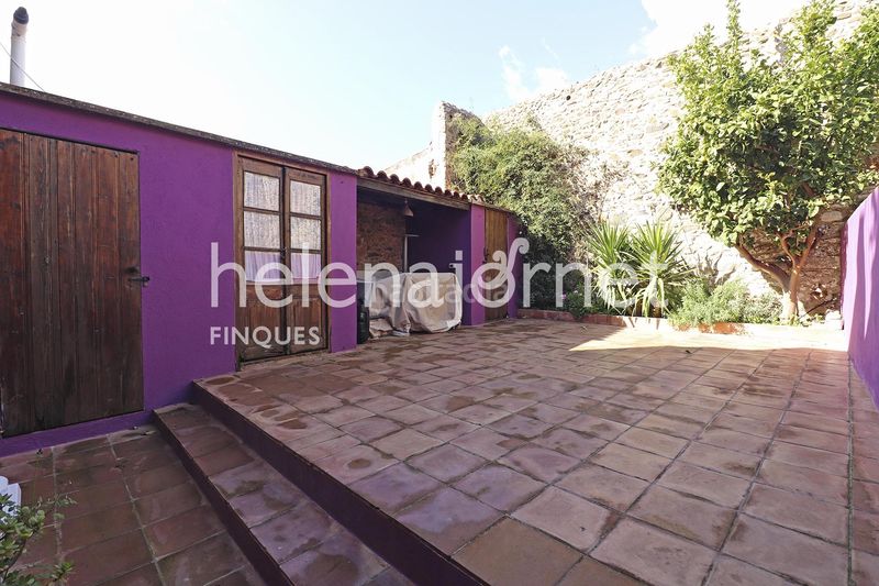 Foto 0419e83a-510e-4d2e-af28-cdb54f044f57. Casa adossada amb calefacció a Poble Calonge