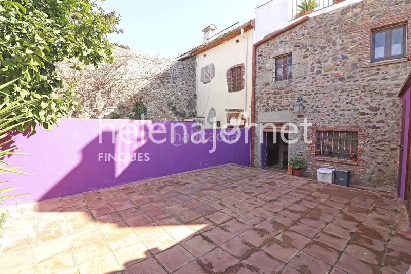 Foto 49141a22-475b-4141-b672-9f78b885fc35. Casa adossada amb calefacció a Poble Calonge