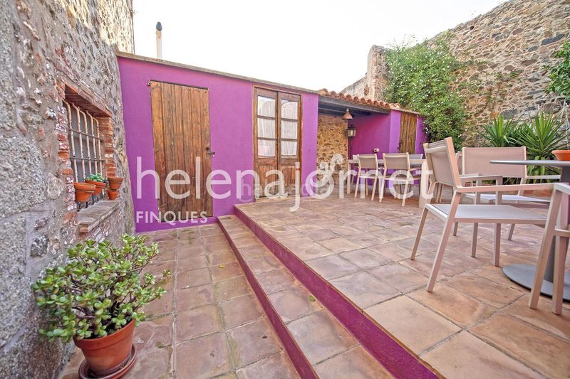 Foto 4fa4cb4f-9484-4680-af5c-53130585d9e8. Casa adossada amb calefacció a Poble Calonge