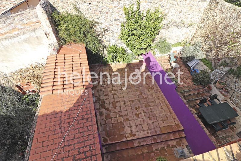 Foto 8406a865-9eac-4f03-9cbe-8221ce8a2145. Casa adossada amb calefacció a Poble Calonge