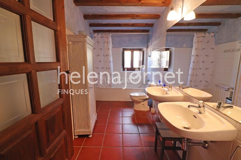 Foto c42097a2-b143-46f5-84a5-3561b9873849. Casa adossada amb calefacció a Poble Calonge