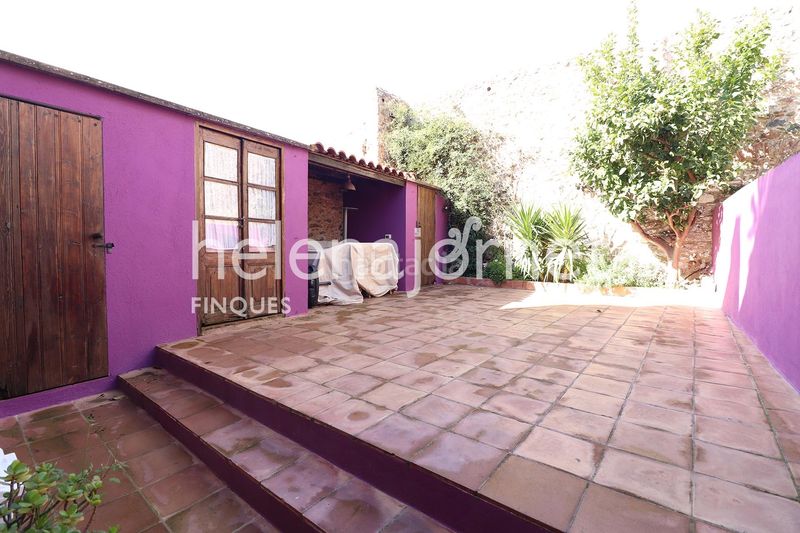 Foto dd9e5b8e-f347-4fcd-a8fb-335bfaef26a7. Casa adossada amb calefacció a Poble Calonge