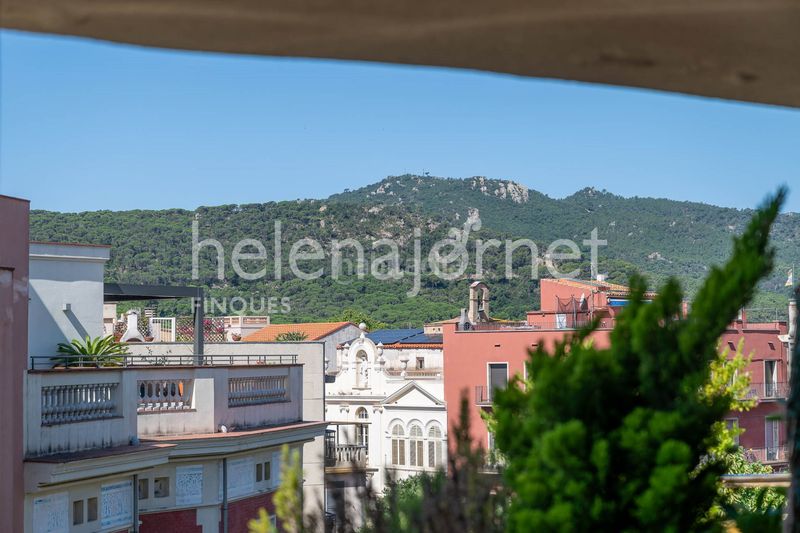 Foto 792b7496-e8f5-420b-abbb-dc79ddb3dd56. Pis amb calefacció a Eixample Sant Feliu de Guíxols