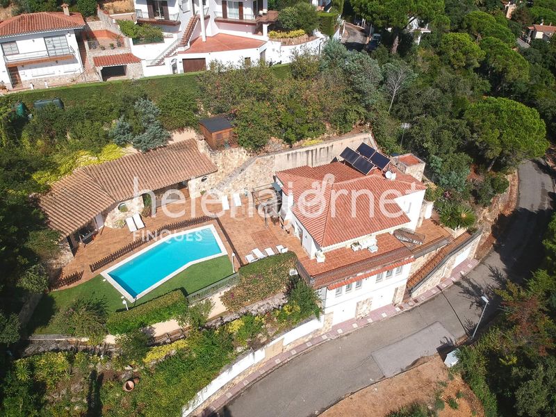 Foto 1202676c-93eb-4092-a60e-c3b28ad5063e. Casa amb calefacció aparcament piscina a Llagostera