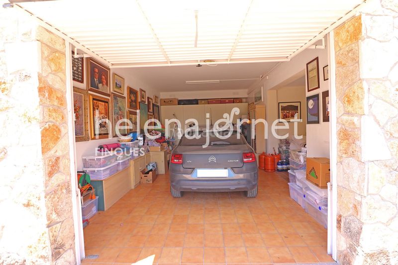 Foto 6ef67d68-2df3-40b6-9e0d-fe3088fd8d06. Casa amb calefacció aparcament piscina a Llagostera