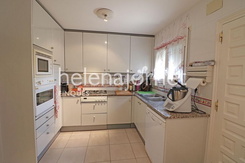 Foto 7e2895b0-ed92-480d-a5a4-e06dc7d5c769. Casa amb calefacció aparcament piscina a Llagostera