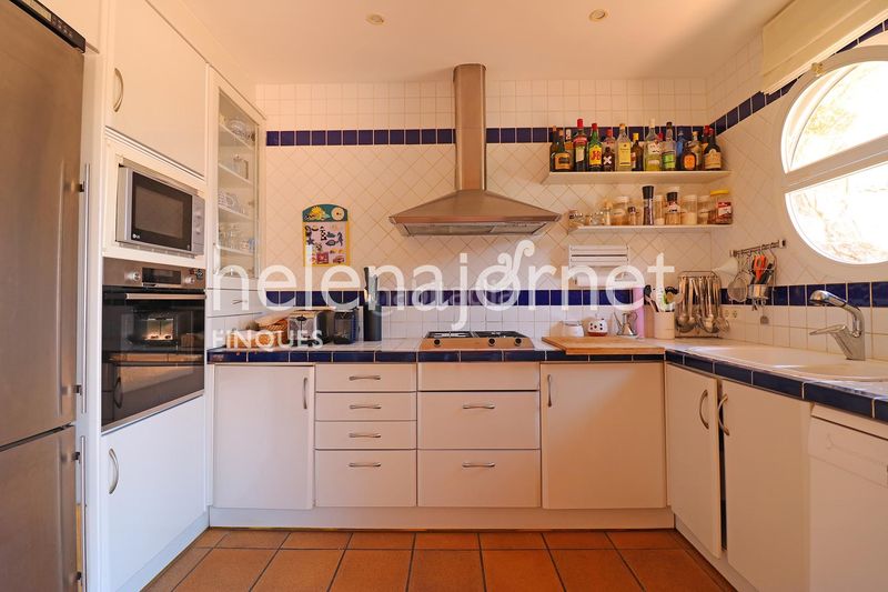 Foto d0c4b4e8-6f88-41a7-a331-7f65f003ec2a. Casa amb calefacció aparcament piscina a Llagostera