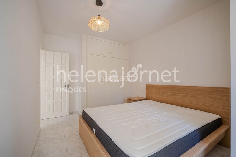 Foto 6279d191-0755-424e-bd34-d61d621267df. Casa aparellada amb calefacció aparcament a Centre Palamós