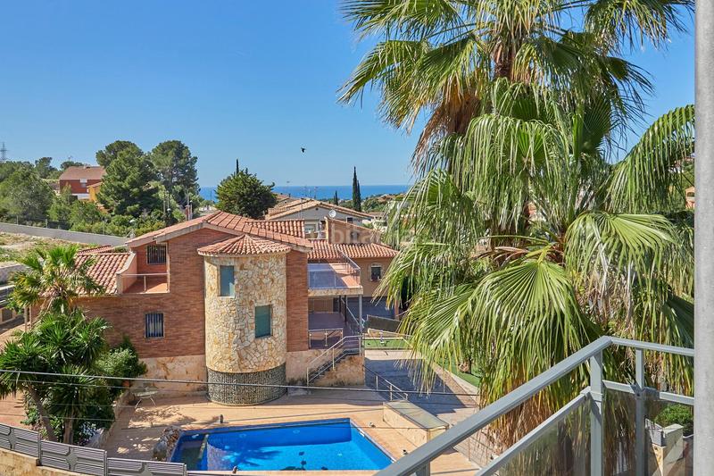 Foto aa7486ce-c626-4ed9-ac38-fd26fea3c36e. Chalet con riscaldamento parcheggio piscina in Segur de dalt Segur de Calafell