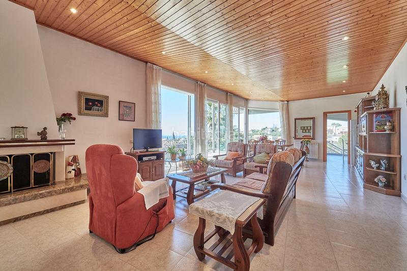 Foto fe591bb7-9662-4ea6-bf4c-3091b2e131c1. Chalet con riscaldamento parcheggio piscina in Segur de dalt Segur de Calafell