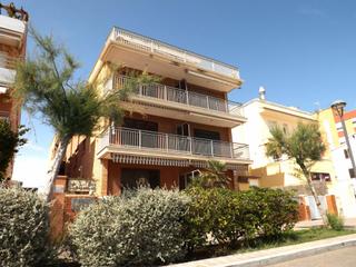 Flat in Passeig marítim de sant joan de déu 269. Exquisito apartamento en primera línea lateral al mar