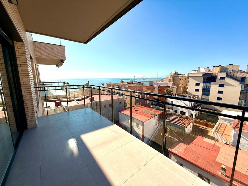 Foto 20178bc9-65b9-4a1c-99e1-e92f773faaec. Ático atico duplex primera linea en Segur Platja Segur de Calafell