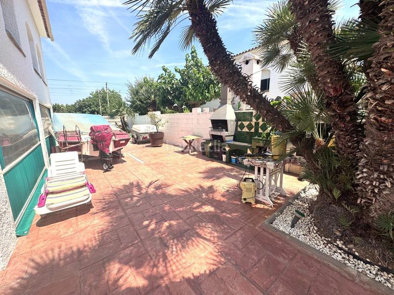 Foto f5ab5566-7137-4920-b0d2-b2bcffc4b95b. Chalet avec parking piscine dans Creixell