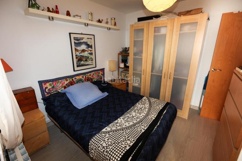 Foto 6ad55a80-2210-4e0a-b81b-486d27321165. Planta baja en calle rafael casanova 6 planta baja reformada frente a la plaza y a pocos metros del mar! en Calafell