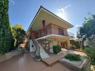 Xalet  Montpao. Casa en calafell park