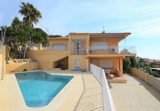 Chalet  Calle horta