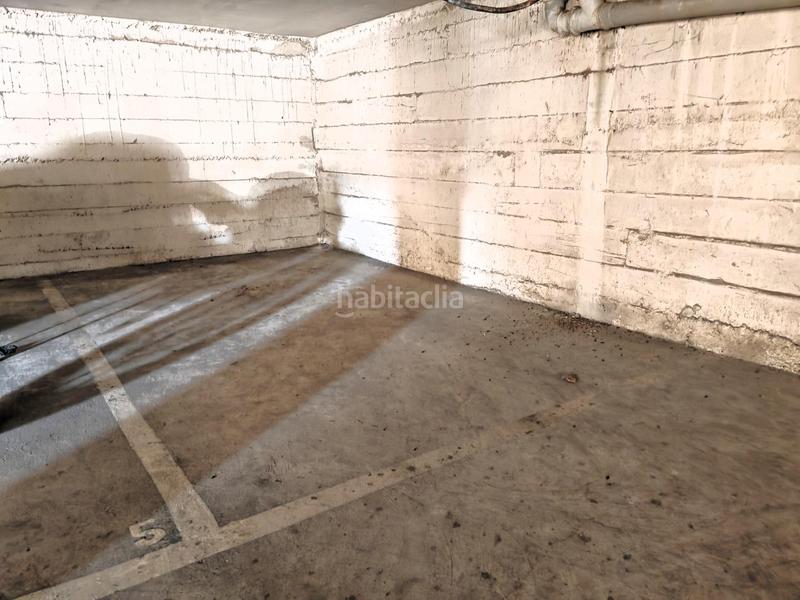 Foto b165a390-c38c-4cc6-8eeb-074bd58bf0f4. Posto auto in Calafell poble Calafell