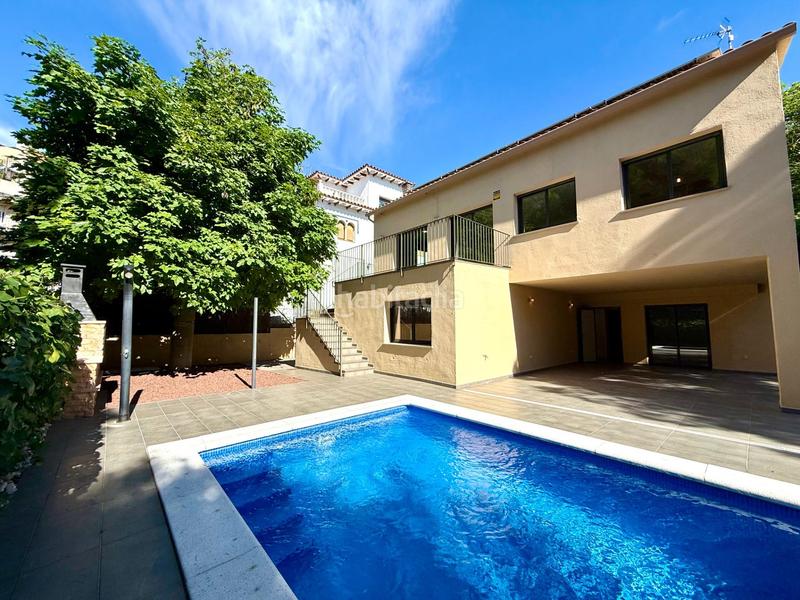 Foto 3d51f9fb-cf2d-43d6-b5a3-d532b1e6bbb1. Chalet en carrer cep 56 chalet unifamiliar la muntanyeta en Vendrell (El)