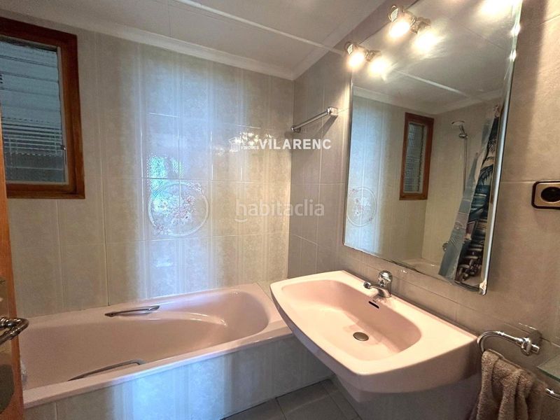 Foto 8ba3f76a-6de3-42ce-9ab5-2759058a1849. Pis amb aparcament piscina a L´Estany Calafell