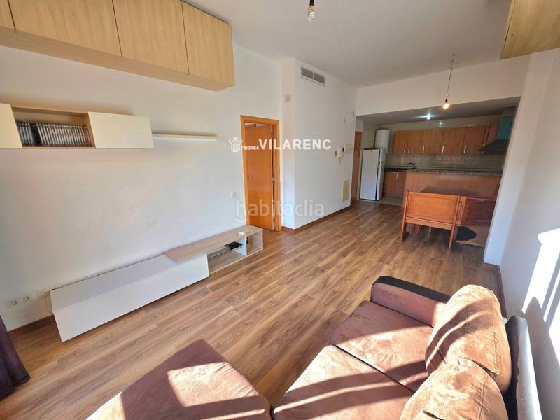 Foto d145f2f8-6226-41be-8e39-bb99e28bf572. Pis amb calefacció aparcament piscina a Creixell