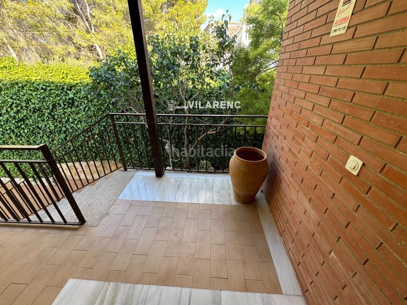 Foto b681f572-aa1b-4c5f-87c1-d37a0b6de0a1. Xalet amb calefacció aparcament piscina a Calafell park Calafell