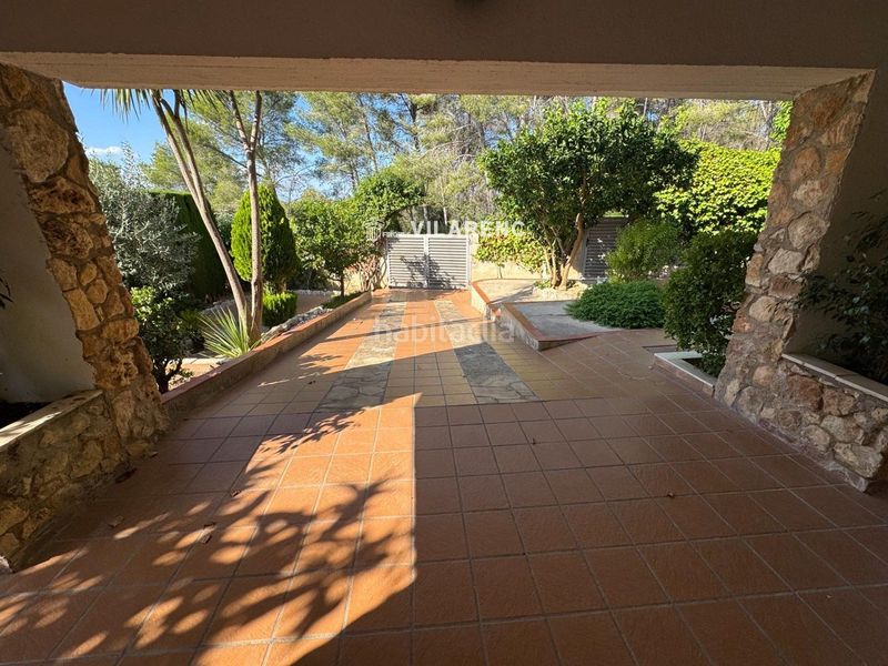 Foto d4ddffc0-85c6-47a4-82ac-0127529ac932. Xalet amb calefacció aparcament piscina a Calafell park Calafell