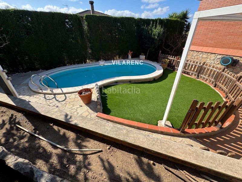 Foto e71fccdf-0c21-46ff-a640-87682ec26ca4. Xalet amb calefacció aparcament piscina a Calafell park Calafell