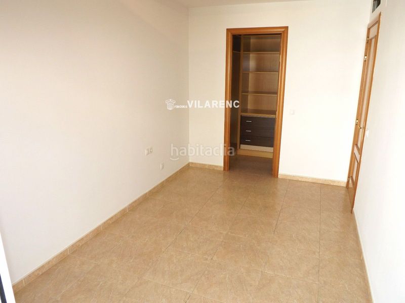 Foto dbdd0df3-7f78-4c51-9792-b212e553ea0c. Pis amb calefacció aparcament a Calafell poble Calafell